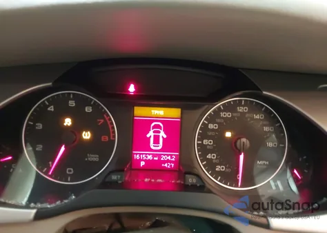 2011 Audi A4 2.0T Premium z USA, uszkodzony, nr VIN WAUWFAFL5BA157632